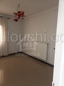 à vendre un appartement s+2 à hammamet centre 51333131