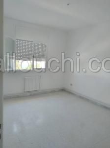 Appartement standing a louer a Soukra