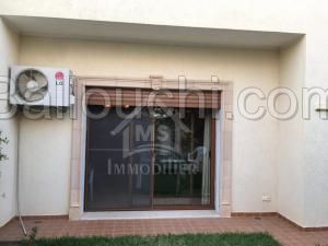 Une belle villa meublée à vendre à Yasmine Hammamet 51355351