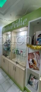 Meubles de pharmacie