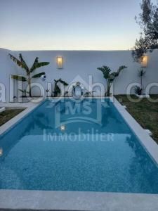Charmante villa avec piscine à vendre à Hammamet 51355351