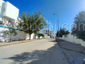 à vendre un Terrain de 210m² à 150MD à HAMMAMET 51333131