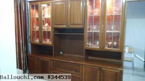 Armoire en bois acajou