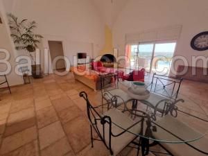 Villa MONCHAR (Réf: V2548)