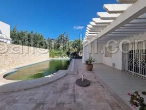 Villa ARKEN(Réf: L2266)