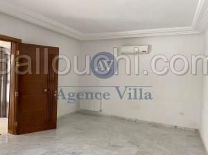 À Louer un Appartement S+2 avec jardin A La Marsa