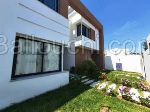 Villa LABELLO (Réf: V1237)