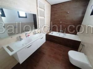 Villa LABELLO (Réf: V1237)
