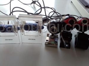 a vendre 4 webcams pour pc bureau