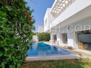 Villa EMNA (Réf: V2427)