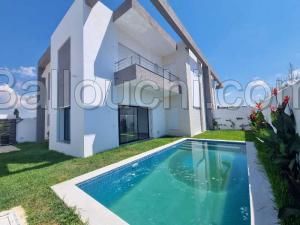 Villa CAMOMILLE (Réf: V2539)