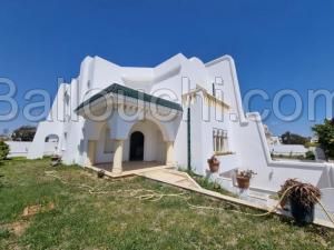Villa LES MERVEILLES (Réf: V2452)
