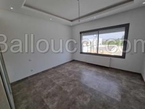 Appartement PARODIA(Réf: L2677)