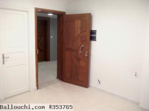 Immeuble a usage administratif