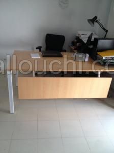 Bureau , tables et fauteuils