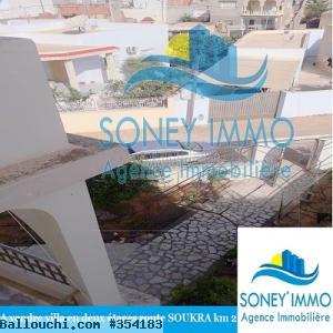 Villa route de Soukra km 2 en deux étages