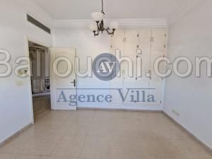 À Louer une villa S+3 indépendante avec jardin au lac 1