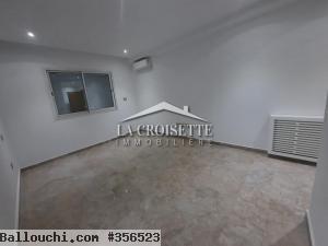 Un appartement en s3 à la Soukra , référence Mal4033