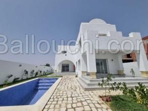 Ventes / Villa LE LIN (Réf: V2549)