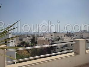 Jolie maison vue mer avec 2 appartements à vendre à Hammamet 51355351