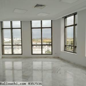 Joli bureau 190m² au lac 1
