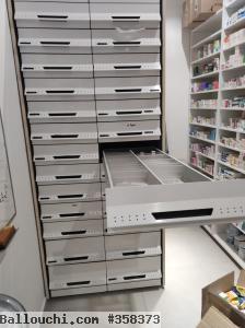 2x Colonnes à tiroirs pour Pharmacie