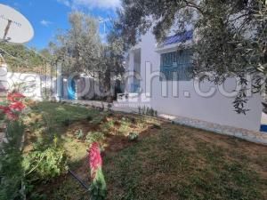 Appartement CHOUCHOU(Réf: L2372)
