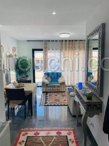 Appartement S+2 meublé à vendre à Sidi Mahrsi 51355351