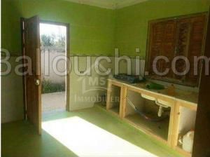 Maison inachevée avec garage à vendre 51355351