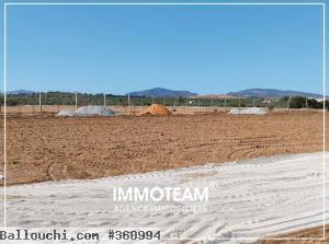 Un beau terrain situé à 4Km de Jinen Hammamet