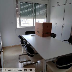 Bureau 200 m² de bon standing au lac 2