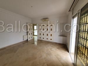 Villa NADA(Réf: L1005)