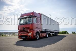 Location camion poids lourd