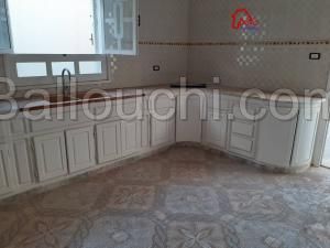 korba ; une villa s+3 sur 220m² a 220mdt