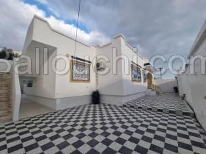 Villa ARIJ(Réf: L2487)