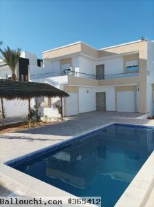 Magnifique villa avec piscine à vendre à Midoun - Djerba