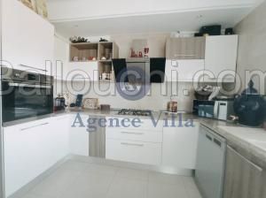 A louer un duplex s+4 à chotrana La soukra