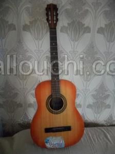 GUITARE CLASSIQUE 3:/4 DE MARQUE CLARISSA