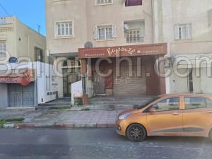 location local commercial 150 m