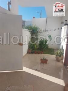Villa Nayar à Vendre à La Marsa