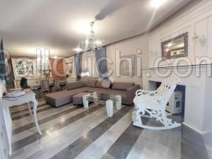 Une villa haut standing à vendre à chott mariem