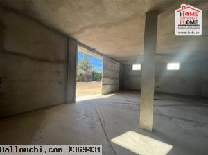 Dépôt Joelle à Louer à La Soukra