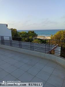 appartement pieds dans l'eau à hammem el ghazez