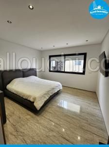 Studio Gris 2