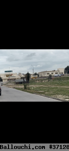 Terrain R+4 commercial et habitation