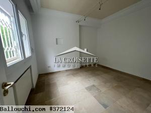 Duplex S+3 avec jardin à la Marsa.MDL0537