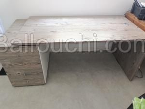 à vendre bureau et un élément de rangement