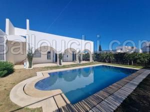 VILLA SUBLIME(Réf: L2762)