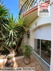 Villa Farawla à Vendre à La Marsa Ville