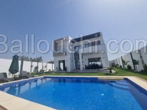 VILLA CARLA (Réf: V2681)
